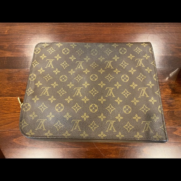 Authentic Vintage Louis Vuitton Monogram Clutch/iPad Pro/Laptop Bag - Picture 1 of 7